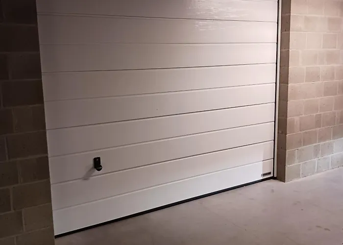 Louis Vlak Bij De Zee * Οστένδη